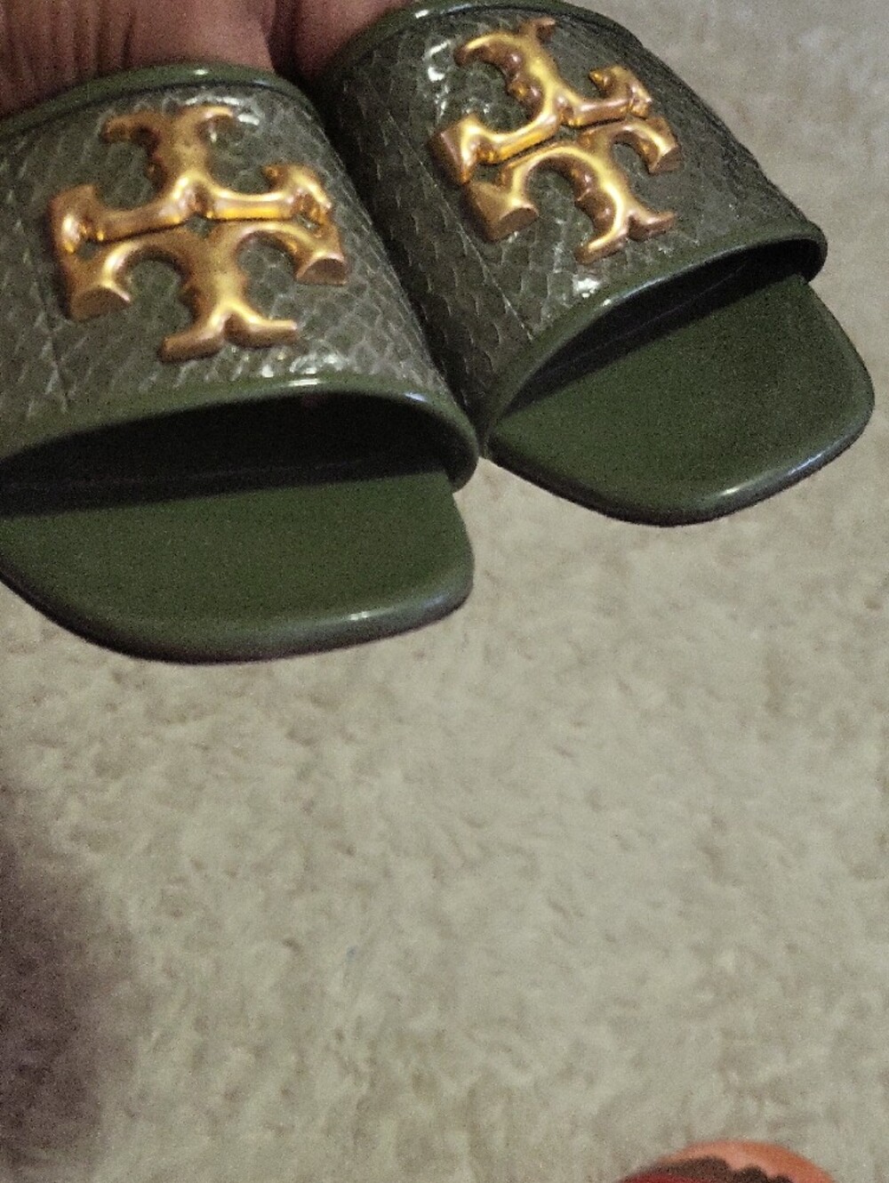 Tory Burch Olive Green Slide Mules with Gold Logo Emblem - Picture 8 of 9